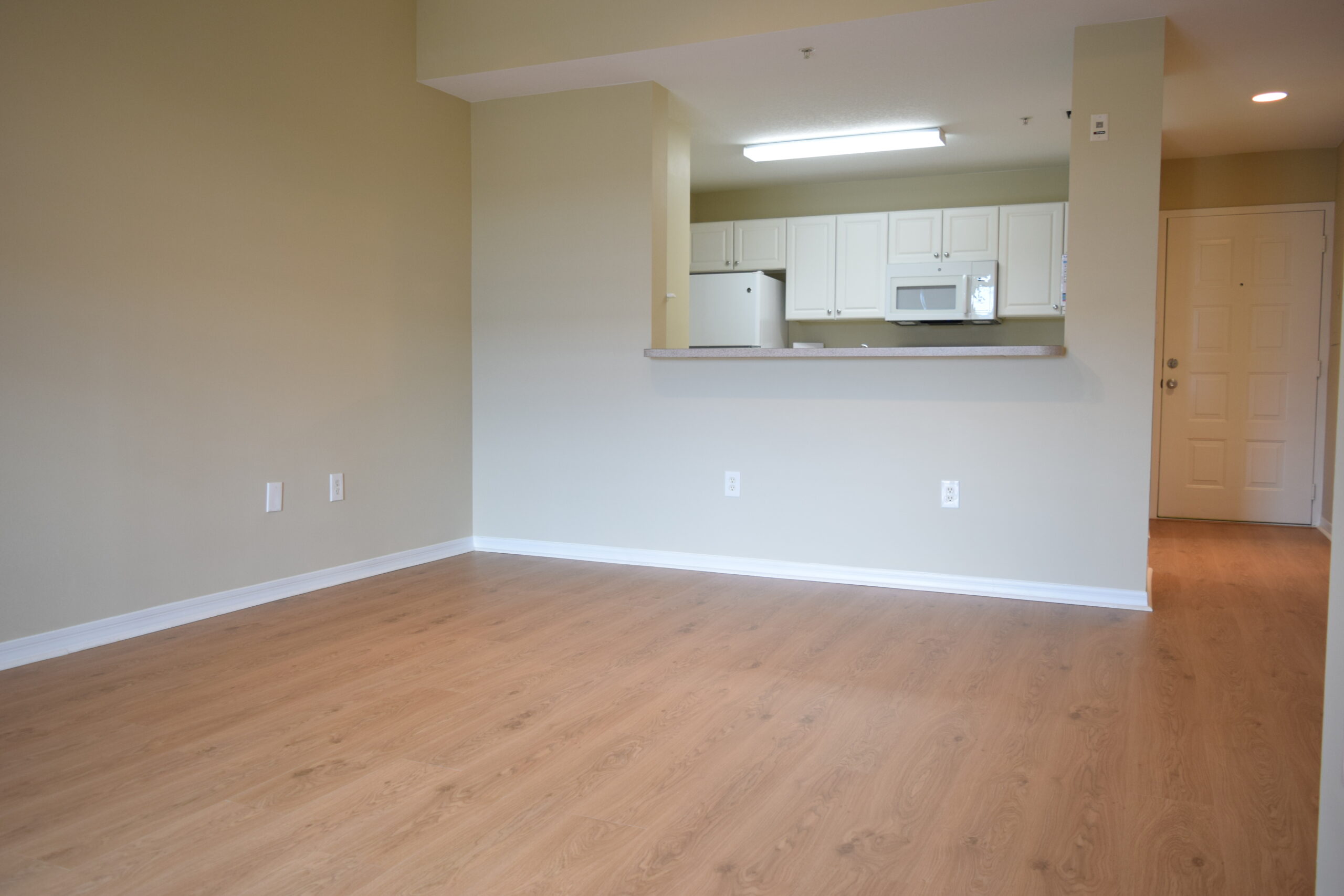 1203_Town_Center_Dr_305-13